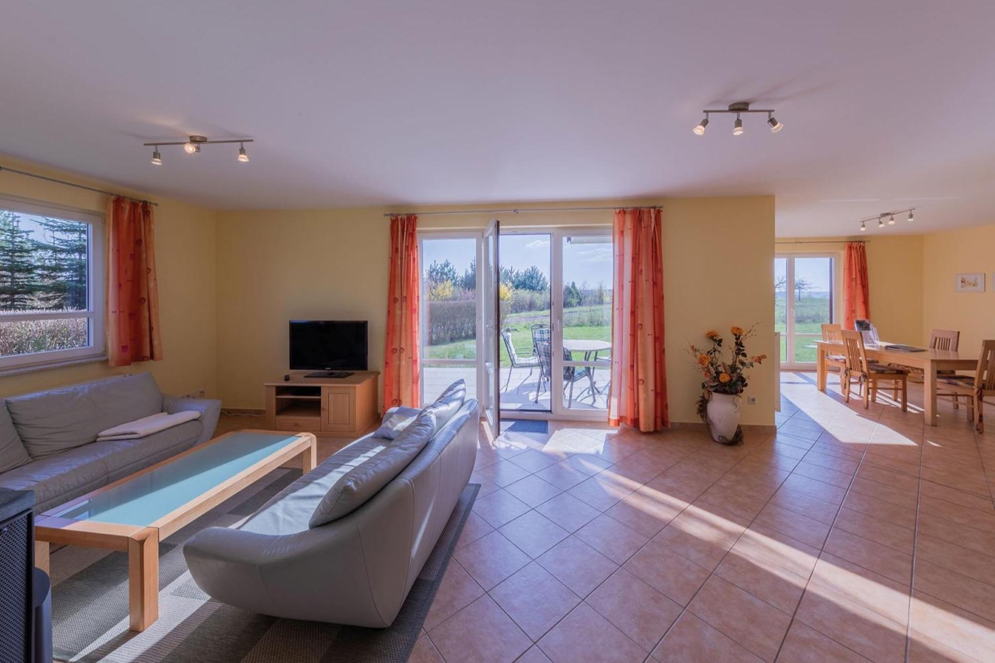 Storchenruh- Familienfreundliches Ferienhaus Mit Terrasse & Direkter Golfplatzlage Göhren-Lebbin Εξωτερικό φωτογραφία